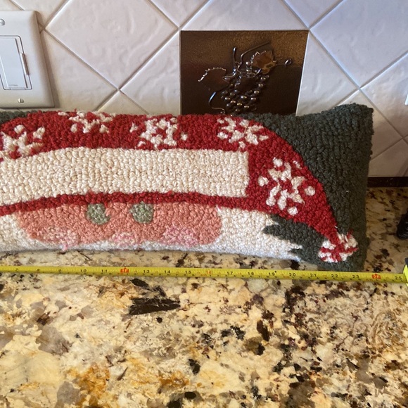 Chandler 4 Corners Accents Rare Chandler 4 Corners Laura Megroz